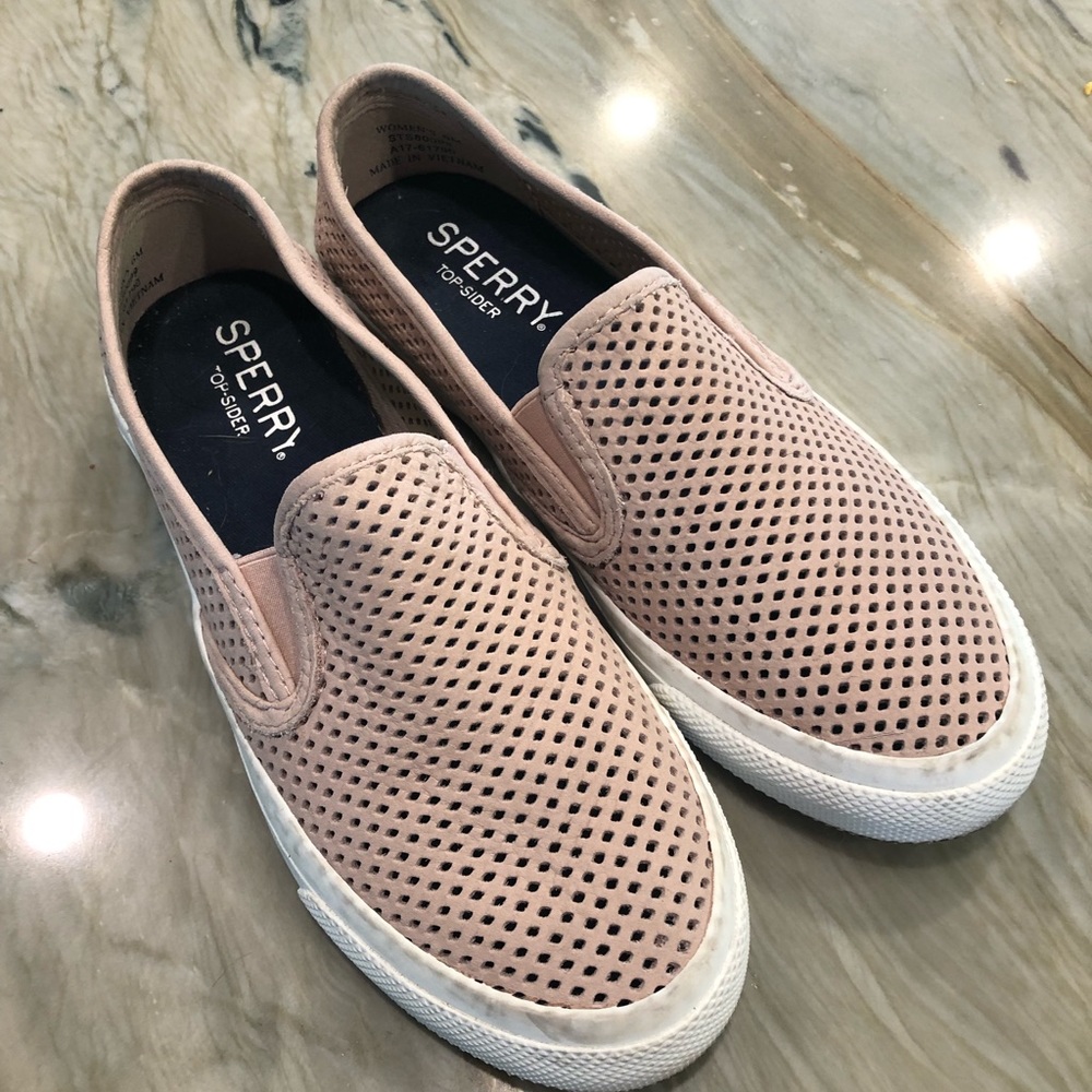 Sperry Top-Sider in dusty pink size 6